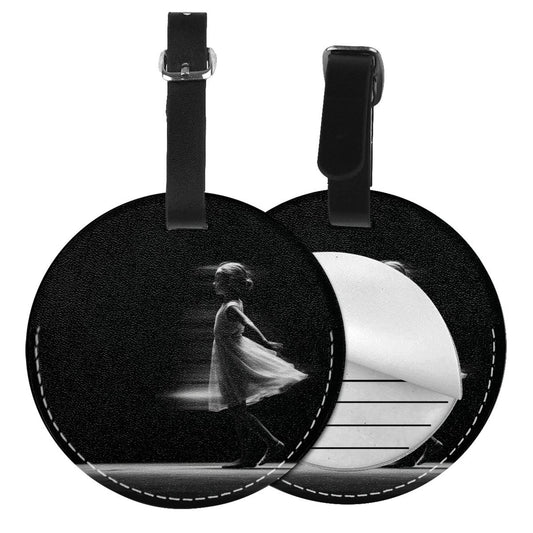 Artistic Black - and - White Silhouette Round Leather Luggage Tag Set of 2, Travel Bag Anti - loss Identification Tag (Diameter 3.7in/9.8cm)